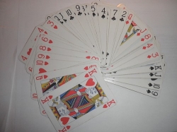 Les jeux de cartes, un outil de prévention efficace contre l'Alzheimer